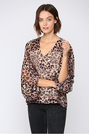 LEOPARD PRINT TOP